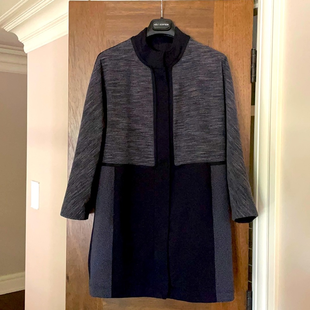 Beautiful two toned Lululemon coat